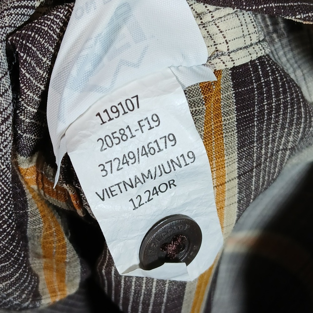 REI Co-op Shirt Mens L Grey Plaid Regular Short Sleeve Vented Hiking - Picture 8 of 10